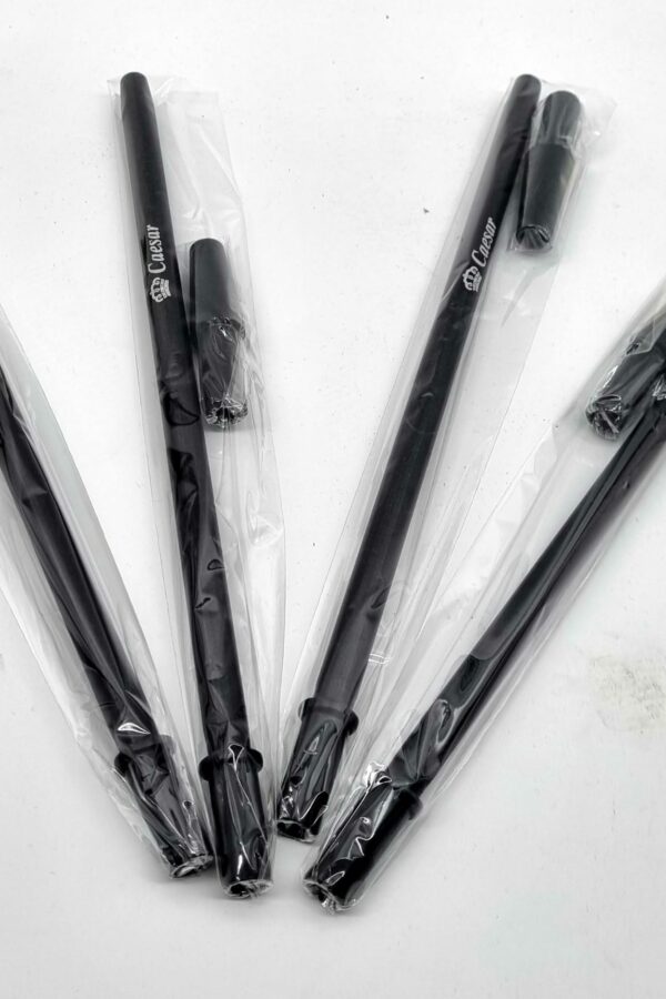 ידית שחורה של סיזר