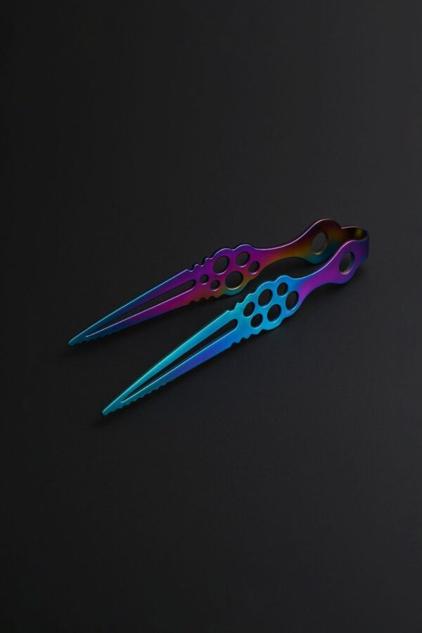 מלקחיים צבעוני