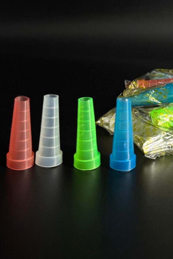 פיות פלסטיק M